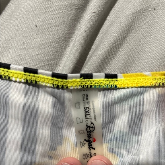 New with tags ROSEGAL bikini - Picture 5 of 6